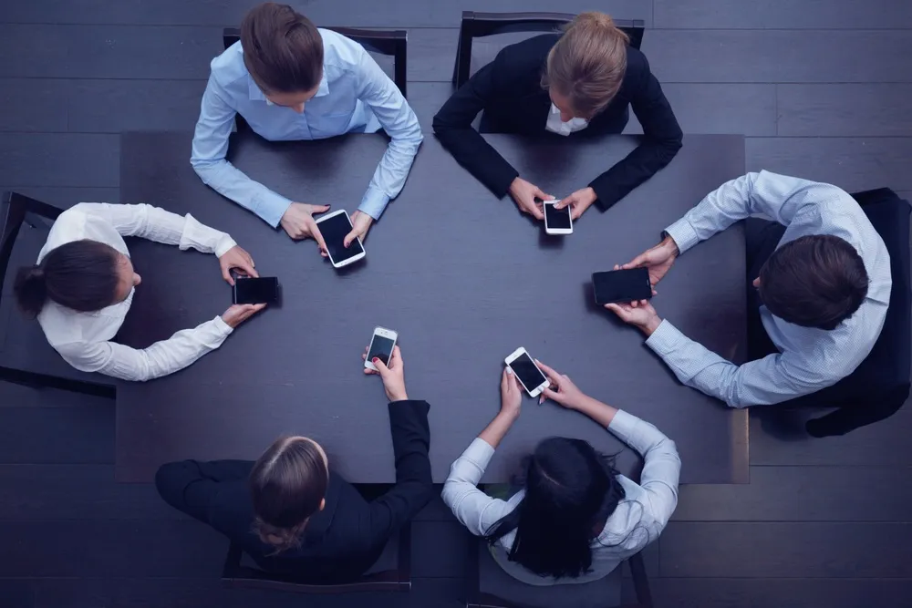 The Complete Guide to Mobile Security in the Workplace