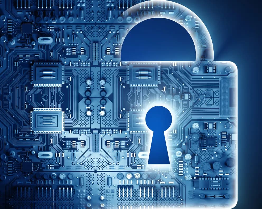 Lock with keyhole