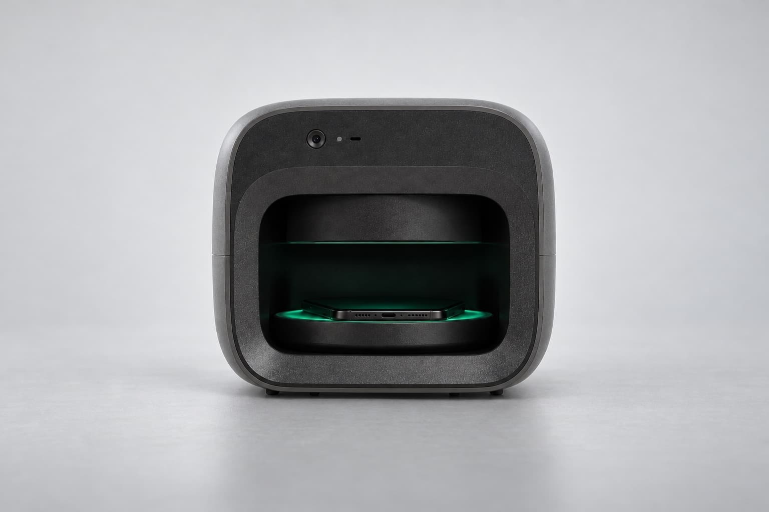 The Loupe from the front on a light grey background